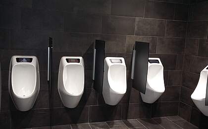 Cinemax with waterless urinals