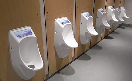 McDonald's waterless urinals by URIMAT